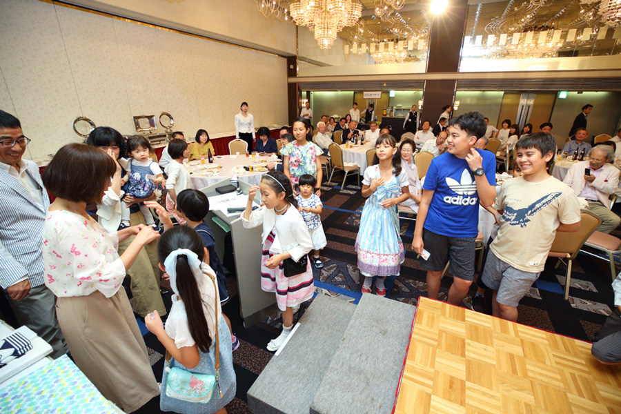 ������w�o�g�告�o�͎m���܂���̗l�q